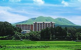 Kamenoi Hotel Aso Park Resort